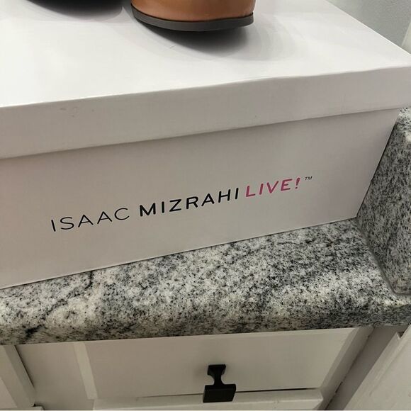 NWB Isaac Mizrahi Live! Medium Calf Leather and Stretch Riding Boot Cognac sz 8 - Picture 6 of 6